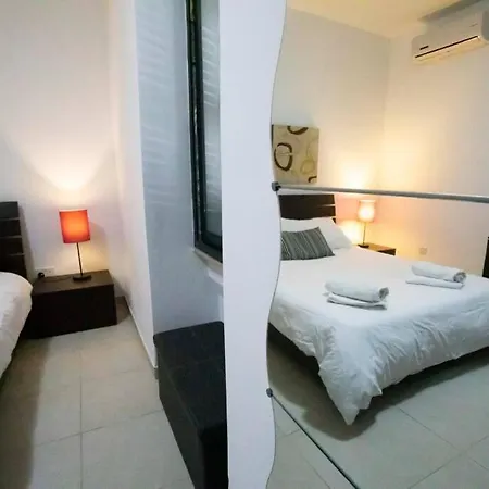 Apartamento Strand 1 *